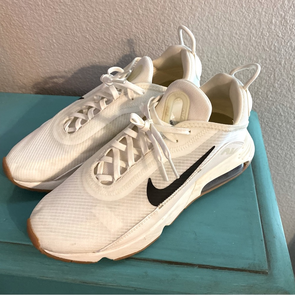Nike Twist 2090